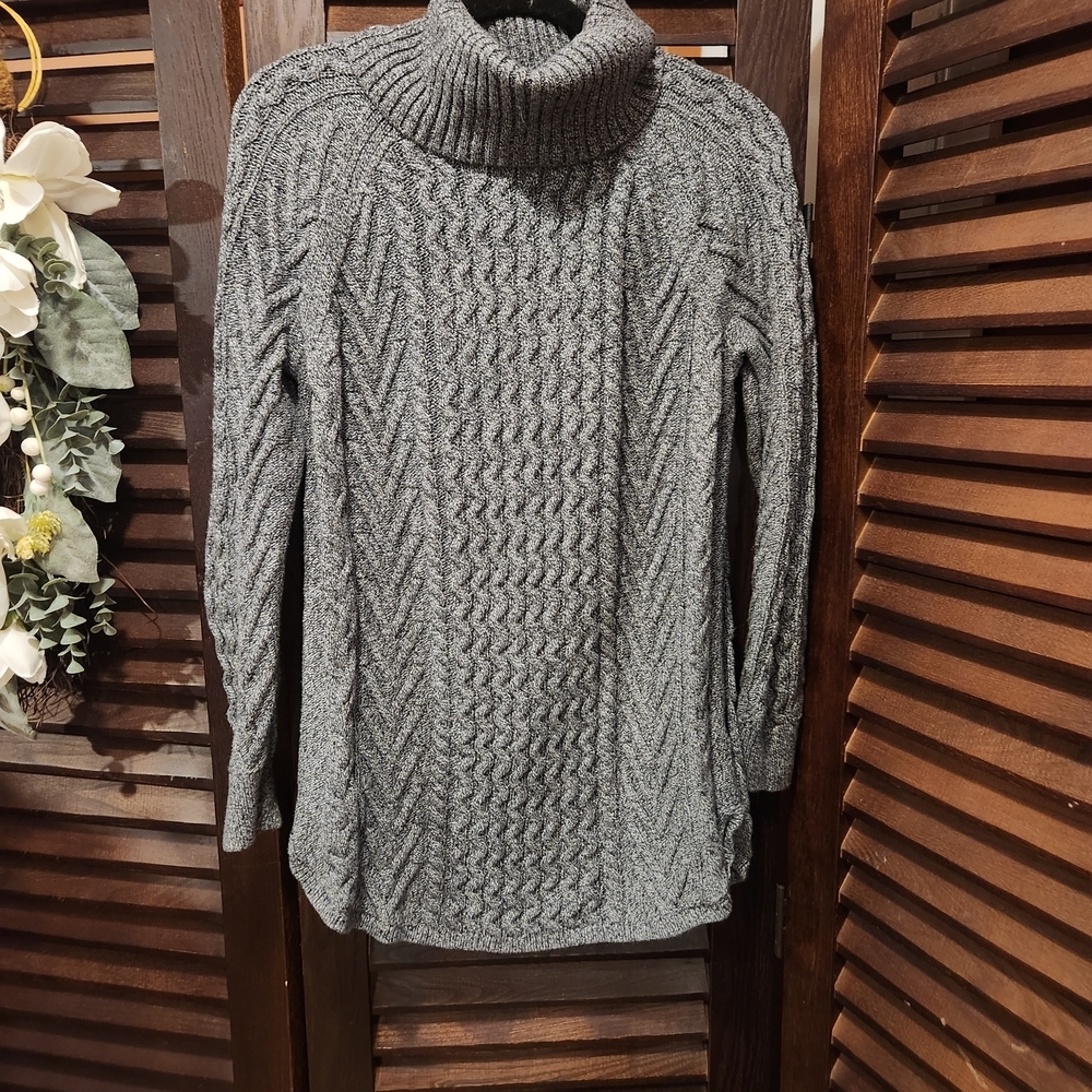 GAP Charcoal Cable Knit Maternity Turtleneck Sweater